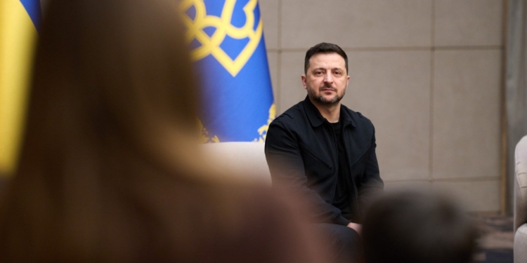 Зеленський зустрівся з представниками угорської громади Закарпаття (ФОТО, ВІДЕО)