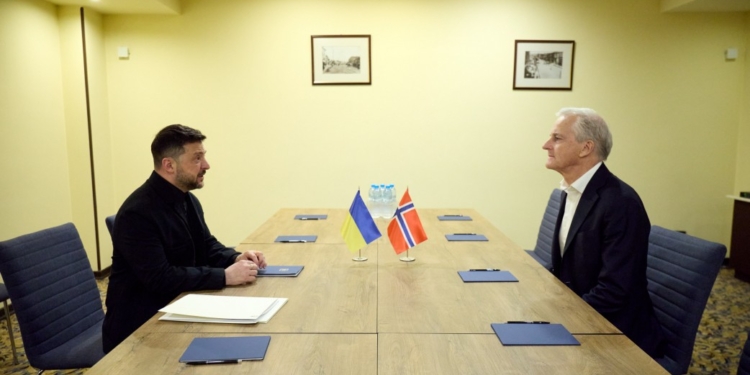 У Єревані Президент України та Прем’єр-міністр Норвегії обговорили оборонну й енергетичну підтримку України