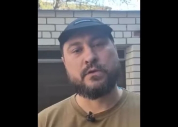 У Дніпрі представники ТЦК побили та поставили на коліна ветерана з інвалідністю, колишнього бійця 3-ї штурмової (ВІДЕО)