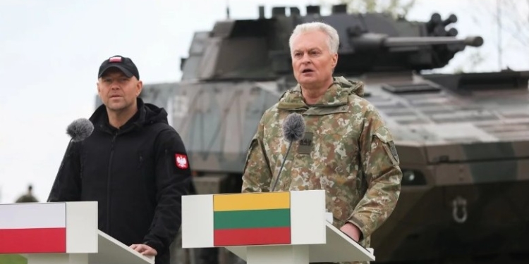 Литва і Польща закликають зберегти американську військову присутність у Європі
