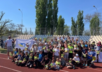 У Миколаєві відбулася 46-та традиційна легкоатлетична «Миколаївська миля – 1609 м»: хто став переможцем? (ФОТО)
