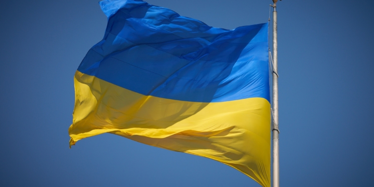 “Ми знову змушені зупиняти зло”, – Зеленський привітав українців з Днем пам’яті