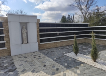 На Центральному міському кладовищі Миколаєва ввели в експлуатацію колумбарій (ФОТО)