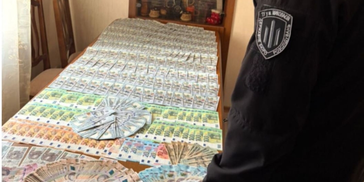 СБУ та ДБР затримали у Кропивницькому очільника ВЛК із спільниками, які торгували фейковою «інвалідністю» (ФОТО, ВІДЕО)