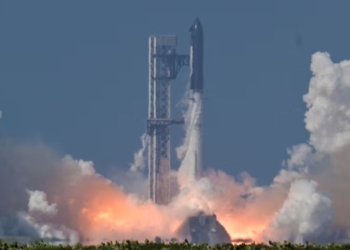 Маск успішно запустив найбільшу в світі ракету Starship V3. Чому це надзвичайна подія (ВІДЕО)