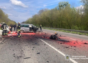 На Черкащині в страшній ДТП загинули 2 військових з ТЦК та цивільний, ще 2 в лікарні