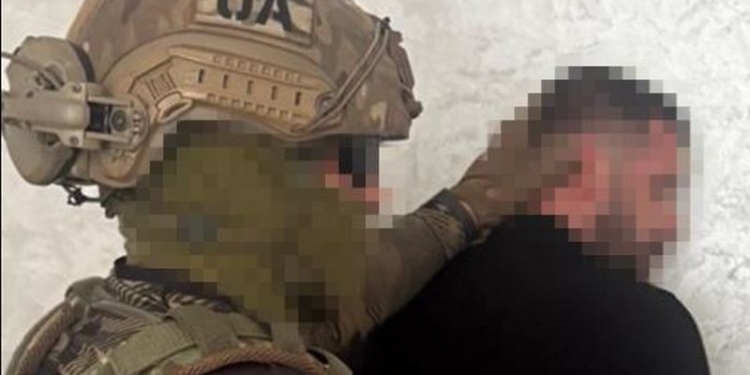 СБУ затримала мера на Одещині – вимагав $35 тис за дозвіл побудувати електростанцію (ФОТО, ВІДЕО)