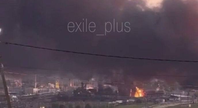 Вночі у РФ дрони атакували 2 НПЗ (ВІДЕО)