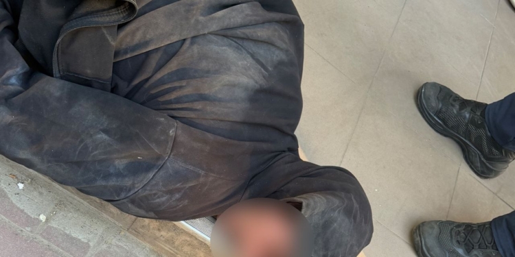 Вбив собаку – у Миколаєві поліцейські затримали чоловіка за підозрою у жорстокому поводженні з твариною