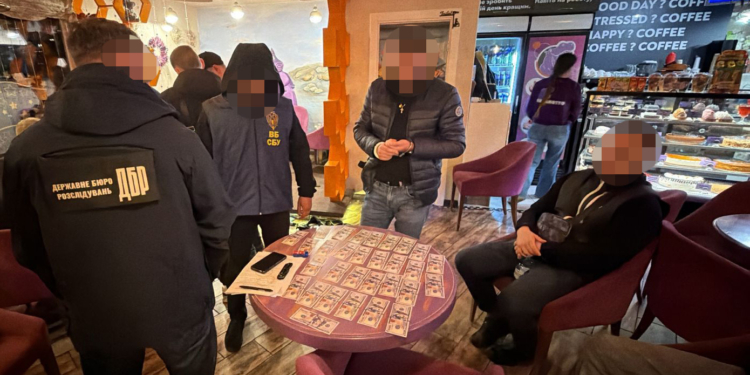 У правопорядок – за гроші. На Одещині викрили схему з $8 тисяч за «посаду» у ВСП