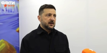 “Дати їм святкувати, щоб зранку вони знову нас вбивали”? Зеленський про «припинення вогню» на 9 травня (ВІДЕО)
