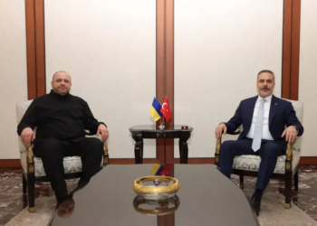 Умєров з’їздив у Туреччину і обговорив звільнення українських полонених