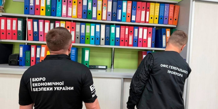 Прострочені сухпаї на фронт поставляла група ділків – все було сплановано заздалегідь (ФОТО)