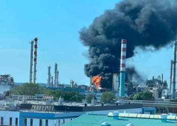 В Угорщині стався вибух на НПЗ, є жертви (ФОТО)