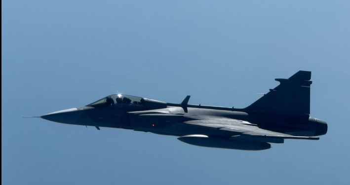 Україна отримає Gripen з ракетами «повітря-повітря» Meteor, і у ворога вже зрозуміли, де будуть КАБи (ВІДЕО)