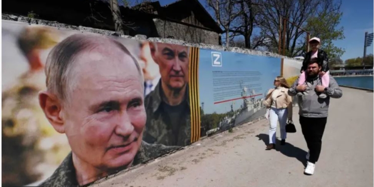 Втратив зв’язок з реальністю. Путіна в РФ дедалі частіше називають винним в усьому