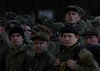 Дефіцит людей, грошей і здорового глузду – висновок IISS щодо стійкості РФ