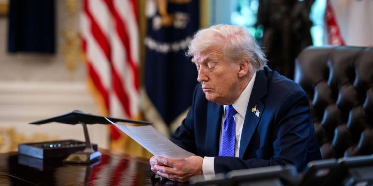 У Трампа чудове здоров’я, але він має схуднути, – лікар