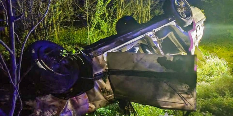 На Миколаївщині затримали водія легковика, який у стані сп’яніння скоїв ДТП з тяжкими наслідками та втік (ФОТО)