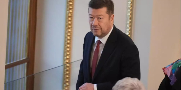 «Їх тут забагато». Спікер парламенту Чехії відзначився скандальною заявою щодо українських біженців