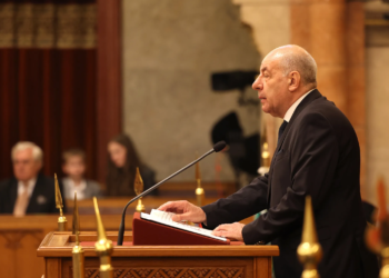 Президент Угорщини оголосив про ігнор вимоги Мадяра – у відставку не піде