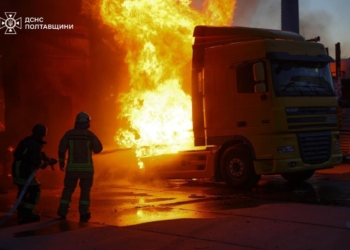 За тиждень росіяни атакували Україну 2200 БпЛА, понад 1800 КАБами та 87 ракетами – тільки за вчора і сьогодні вночі загинуло 7 українців і майже 40 поранені, – Зеленський (ВІДЕО)