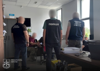 За майже 80 млн грн бойових виплат без підстав підозру оголосили екскомандиру бригади ТрО