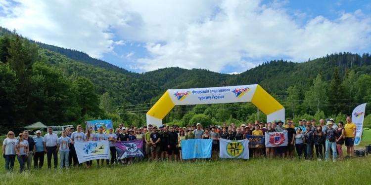 Спортсмени Миколаївщини здобули нагороди чемпіонату України зі спортивного пішохідного туризму (ФОТО)
