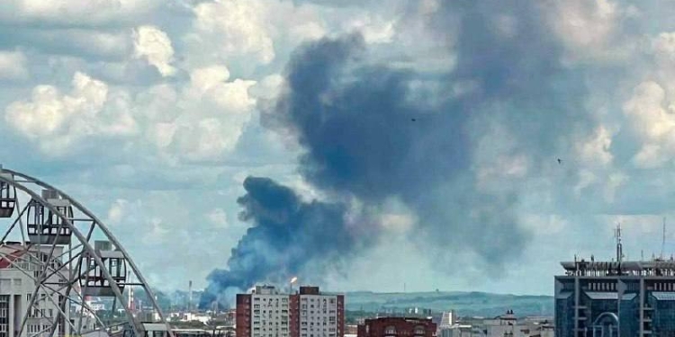 Зеленський підтвердив ураження ще 3 НПЗ у РФ і нагадав. що війну треба завершувати (ВІДЕО)