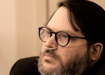 Сексуальний злочинець, відомий інсценуванням власної смерті, помер в американській в’язниці