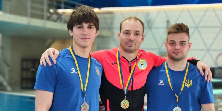 Плюс ще дві нагороди у миколаївських стрибунів у воду на чемпіонаті України (ФОТО)