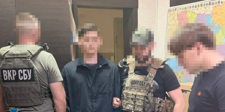 СБУ затримала коригувальника ворога на Полтавщині – готував координати для ракетно-дронових ударів