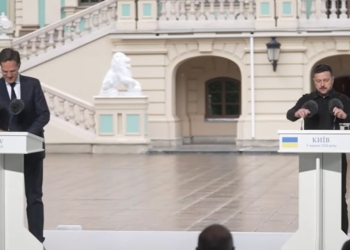 “У мене немає програмки, куди Путін їде і в який день. Ми відповідаємо на удари, і це справедливо”, – Зеленський з Рютте (ВІДЕО)