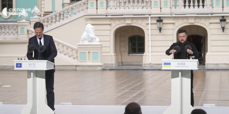 “У мене немає програмки, куди Путін їде і в який день. Ми відповідаємо на удари, і це справедливо”, – Зеленський з Рютте (ВІДЕО)