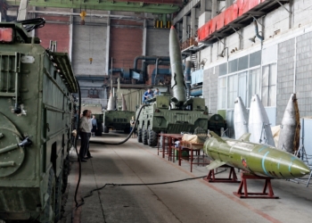 У Волгограді ракети влучили у завод, що виробляє пускові та компоненти для “Іскандерів”, “Тополь” та ін. (ВІДЕО)