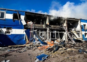 Удар по молокозаводу під Києвом – 4 загиблих і вже 7 поранених (ФОТО)