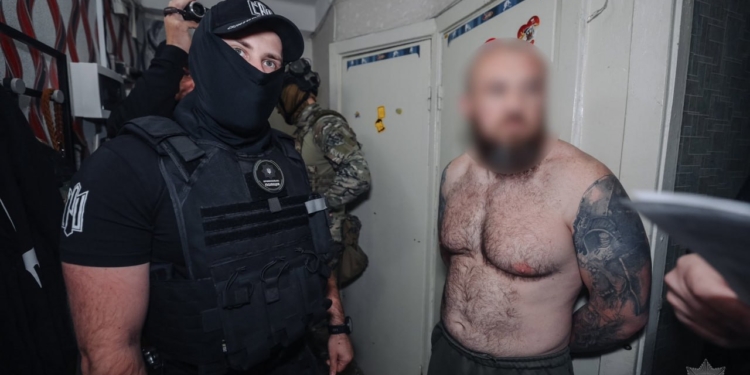 Колишній військовий за $100 тис. готував вбивство офіцера  ГУР (ФОТО)