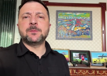 «Путін просто не хоче закінчувати війну. Сьогодні погодив СБУ нові наші операції» – звернення Зеленського (ВІДЕО)