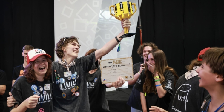 Миколаївська команда I WILL стала чемпіоном України з робототехніки (ФОТО)