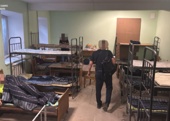 На Одещині викрили працівників ТЦК, які катували мобілізованих та вчиняли щодо них сексуальне насилля (ФОТО, ВІДЕО)