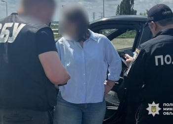 На Миколаївщині адвокатка за $29 тис обіцяла чоловікові посприяти у знятті з розшуку ТЦК та військового обліку