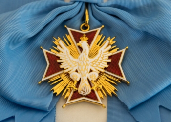 Потрійна мораль Польщі – чому Муссоліні та інших диктаторів не позбавили ордена «Білого Орла», а Зеленського хочуть