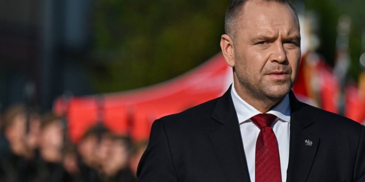 У Польщі затримали українця за погрози Навроцькому