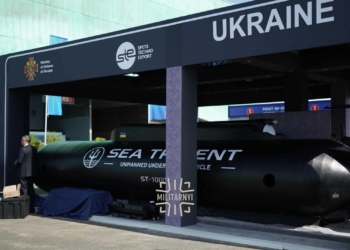 Кримський міст, приготуватись? Україна представила непомітний підводний дрон з тонною вибухівки (ФОТО)