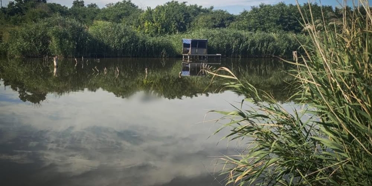 На Миколаївщині рятувальники вилучили з водойми тіло чоловіка