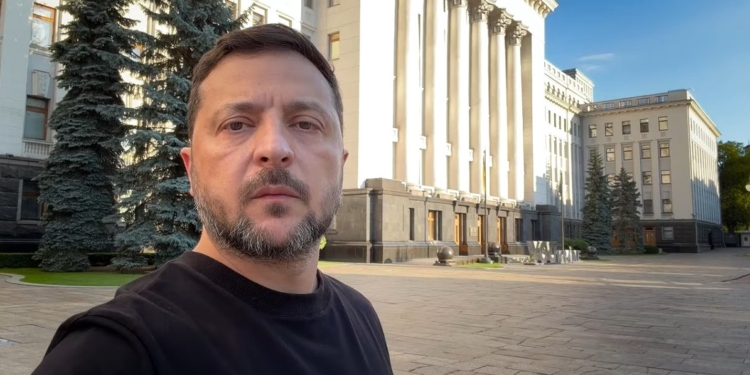 «Світ має необхідну кількість і якість ППО – потрібні рішення, щоб був реальний захист життя» – Зеленський попереджає про підготовку росіянами нового масованого удару(ВІДЕО)