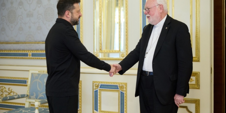 Зеленський зустрівся з секретарем Святого Престолу, архієпископом Полом Річардом Галлагером – про що говорили