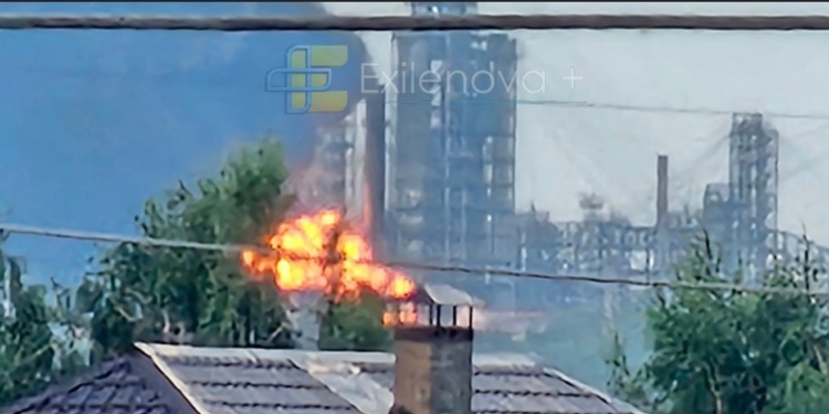 Українські дрони знову атакували Сизраньський НПЗ (ВІДЕО)