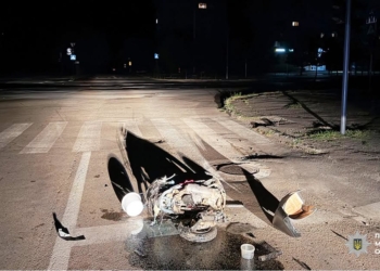 У Миколаєві затримали водія Volkswagen, який п’яним збив 17-річного мопедіста та втік з місця ДТП (ФОТО)