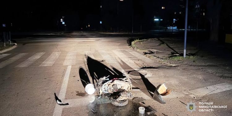 У Миколаєві затримали водія Volkswagen, який п’яним збив 17-річного мопедіста та втік з місця ДТП (ФОТО)